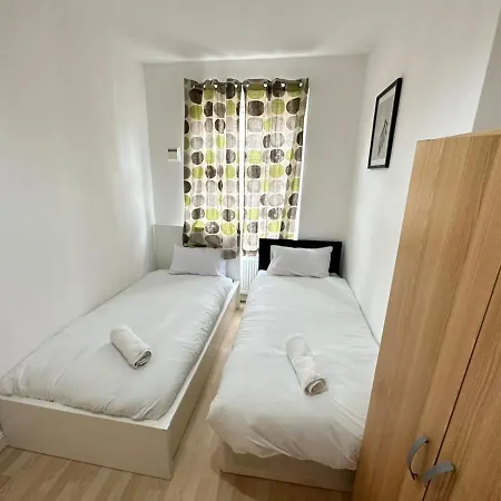 Apartament 4 Floor New Miles *