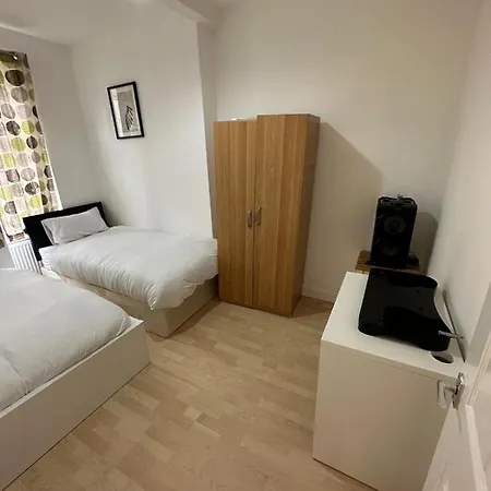 Apartament 4 Floor New Miles *