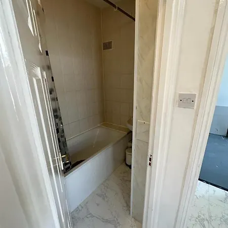 Apartament 4 Floor New Miles *