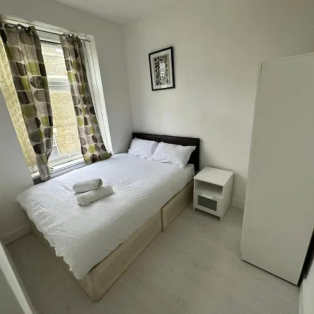 4 Floor New Miles Apartament *