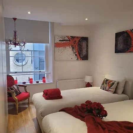 3 Bedroom In Central Sleep 10 Hy2 Apartment London