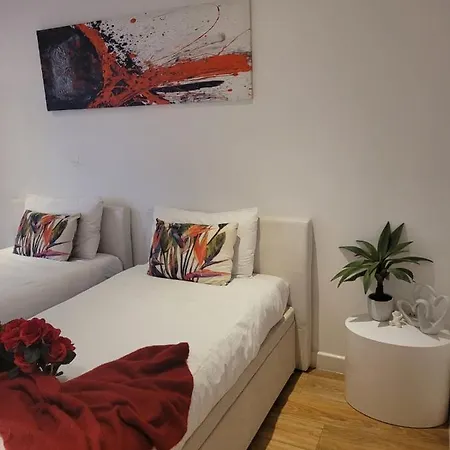 3 Bedroom In Central Sleep 10 Hy2