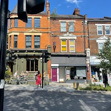 Chamberlayne Aparthotel