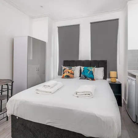 Appartement Selwyn Unique & Stylish Londen