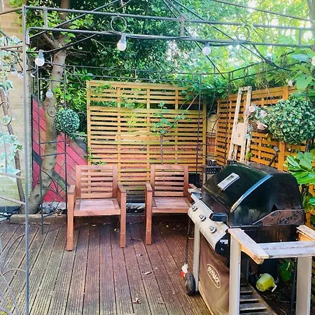 Riverside Double With Double Sofa Bed