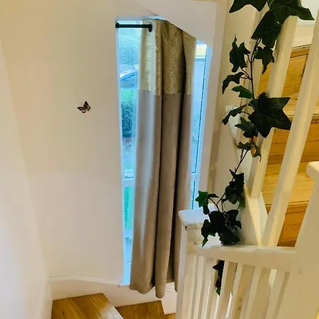 Riverside Double With Double Sofa Bed *