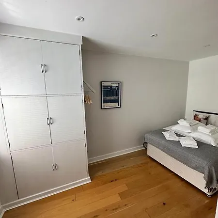 Apartment 2b Soho By Indigo Flats Sleeps 4