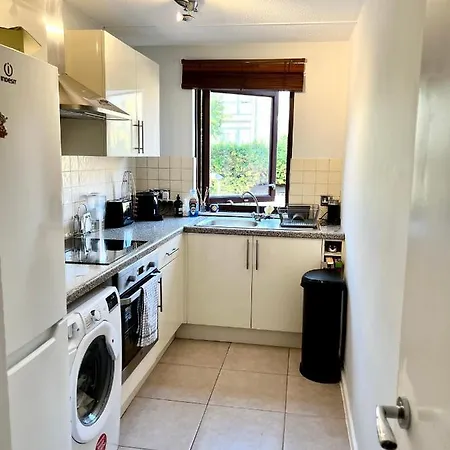 Apartment Charming And Spacious 1-bedroom Flat In Hampstead London