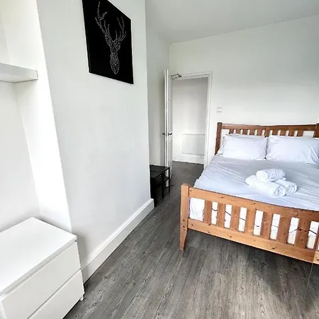 Modern 2 Bed Flat Close To Shoreditch / Free Wi-fi Londres