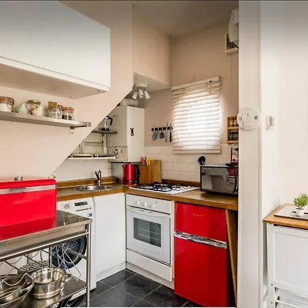 Hill Herne Hill Duplex