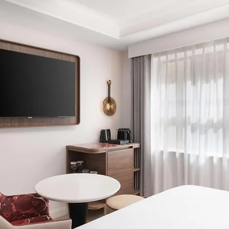 Hotel Lost St Pauls London, Curio Collection By Hilton 4*