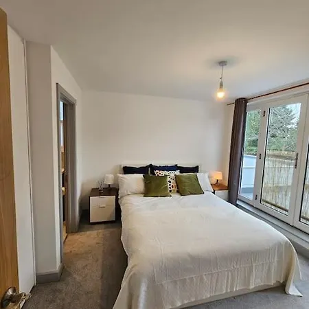 Holiday home Beautiful Modern + Greater London
