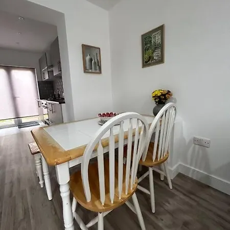 Apartment Bali Bliss Garden Flat With Parking