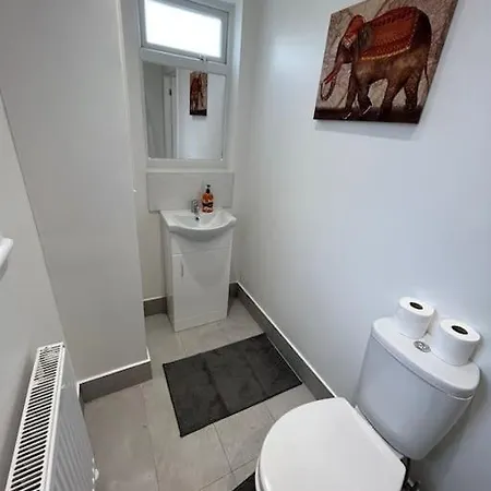 Bali Bliss Garden Flat With Parking