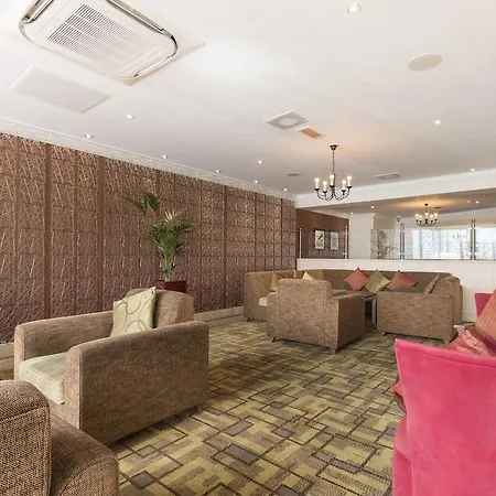 Hotell Thistle London Heathrow Terminal 5 3*