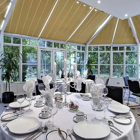 Grange White Hall 4* London