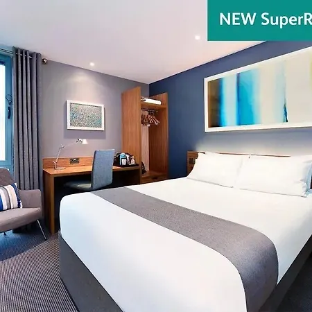 Travelodge Tower Bridge Hotel