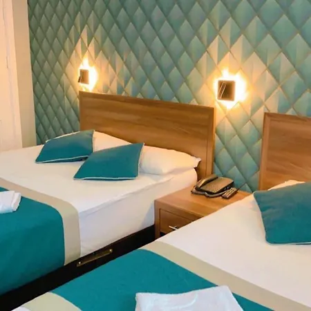 King Solomon Hotel- Golders Hotel