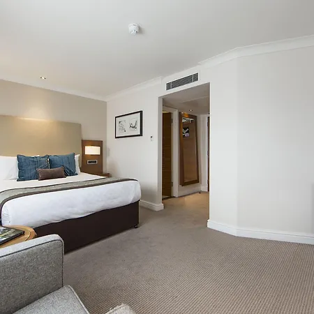 Thistle Piccadilly 4*