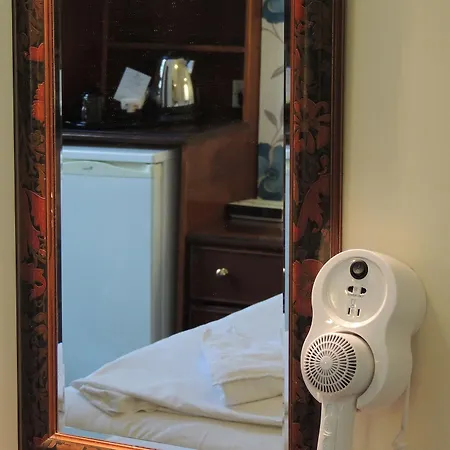 Hotel Dolphin