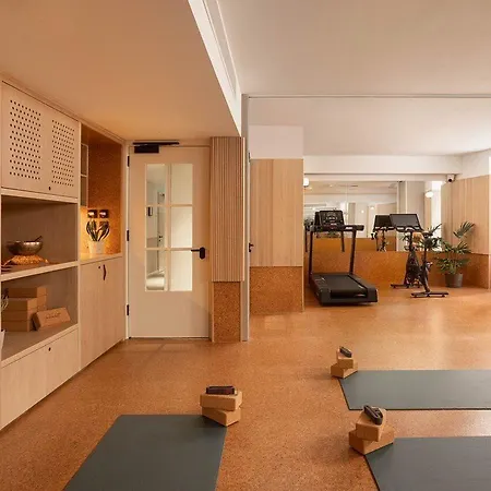 Inhabit Queen's Gardens, A Member Of Design Hotel 5*