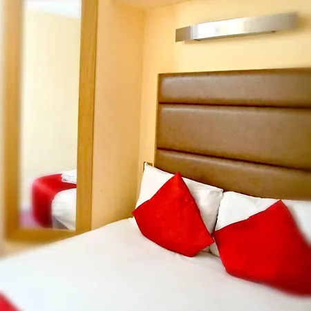Lord Jim Kensington 3* London