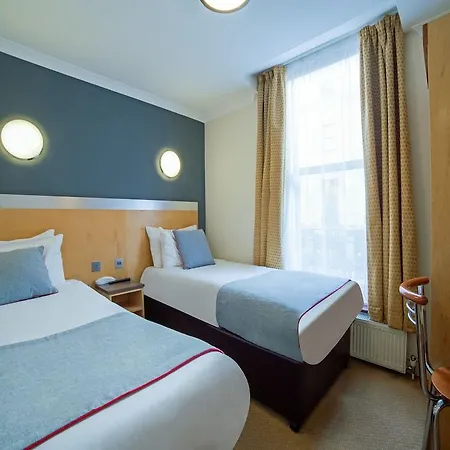 Elysee Hyde Park 3*