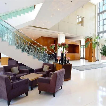 Otel Canary Riverside Plaza