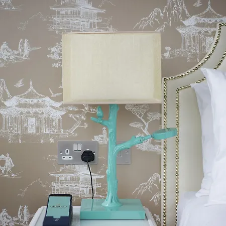 Hotel Dorsett Shepherds Bush 4*