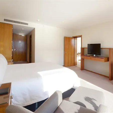 Otel Canary Riverside Plaza 5*