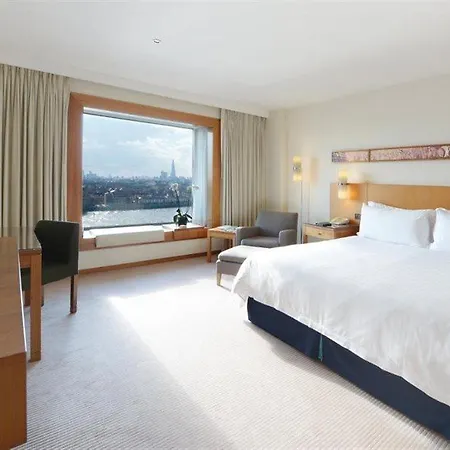 Canary Riverside Plaza 5* Londra