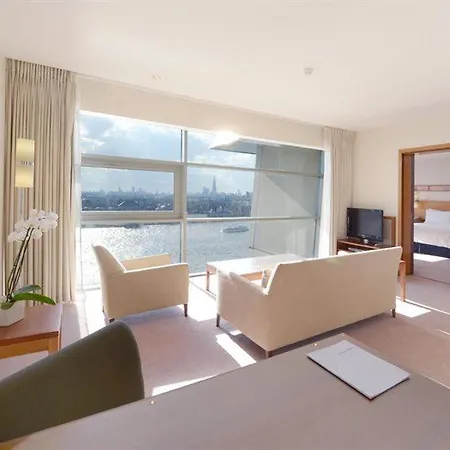 Canary Riverside Plaza Otel 5*