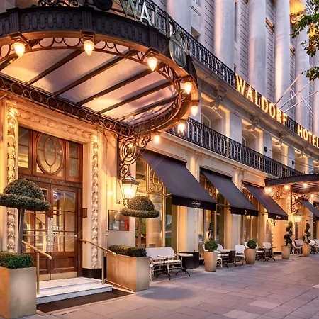 The Waldorf Hilton 4* Londýn