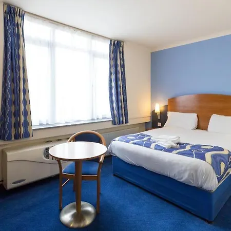 Hotel - Wembley International