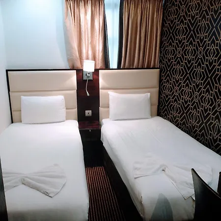 Edward Paddington 3* London