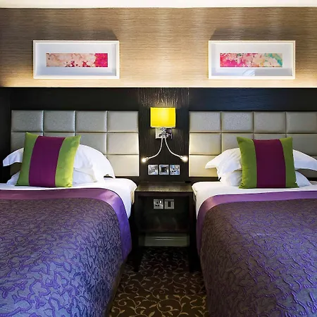 The Lensbury Hotel 4*