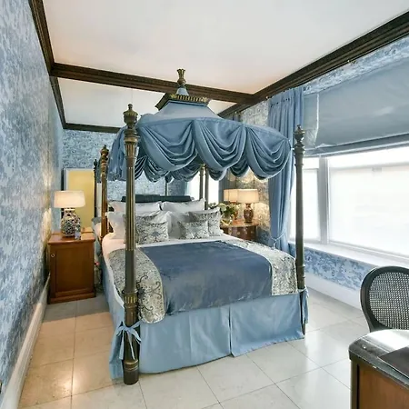 Hotel San Domenico House London
