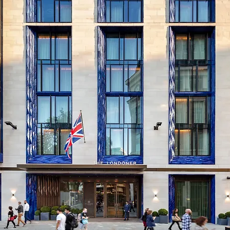 The Londoner 5*