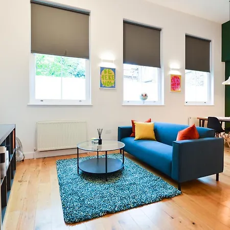 Spacious West Hampstead With Mezzanine Bedroom By Concept London