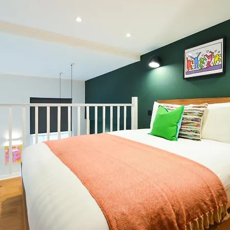 Spacious West Hampstead With Mezzanine Bedroom By Concept