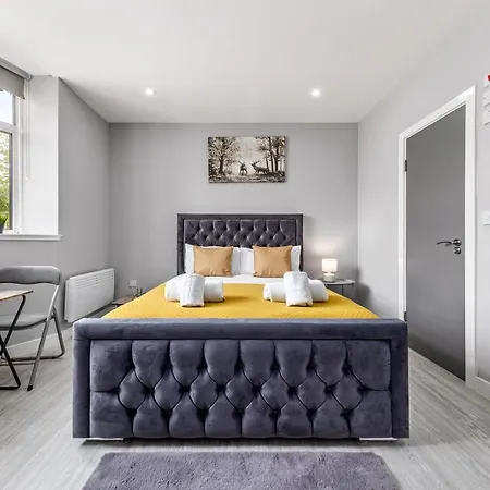 Heathrow Stays - Tw13 * Feltham
