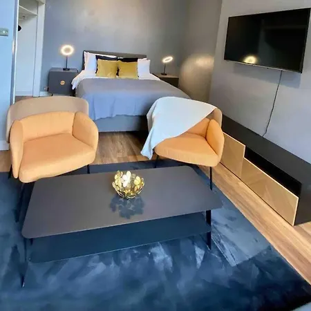 Stylish Near Regents Park N6 アパート