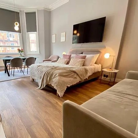 For 3 Near Regents Park N5