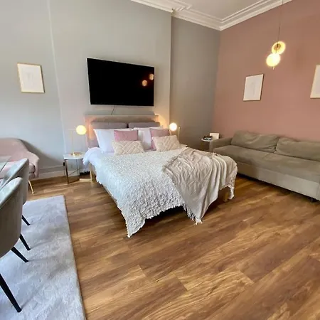 For 3 Near Regents Park N5 London