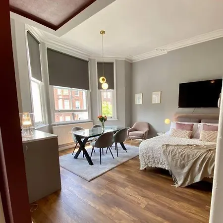 For 3 Near Regents Park N5