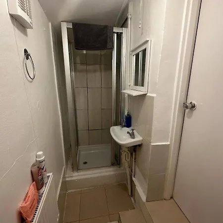 4 Double Bed Family 15 Mins From Central Ldn Londres