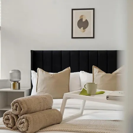 Livestay-modern One And Two Bed In Burnt Oak London