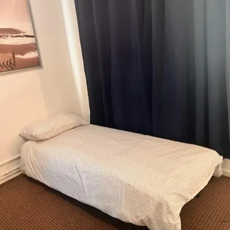 Beautiful Close To Brick Lane London