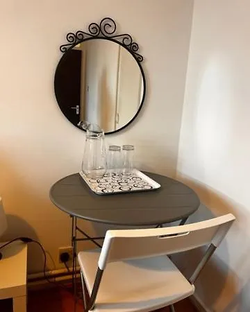 Beautiful Close To Brick Lane Homestay *