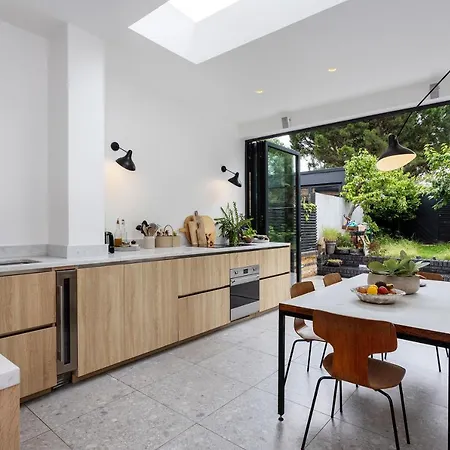 Veeve - Visual Virtuosity Holiday home *